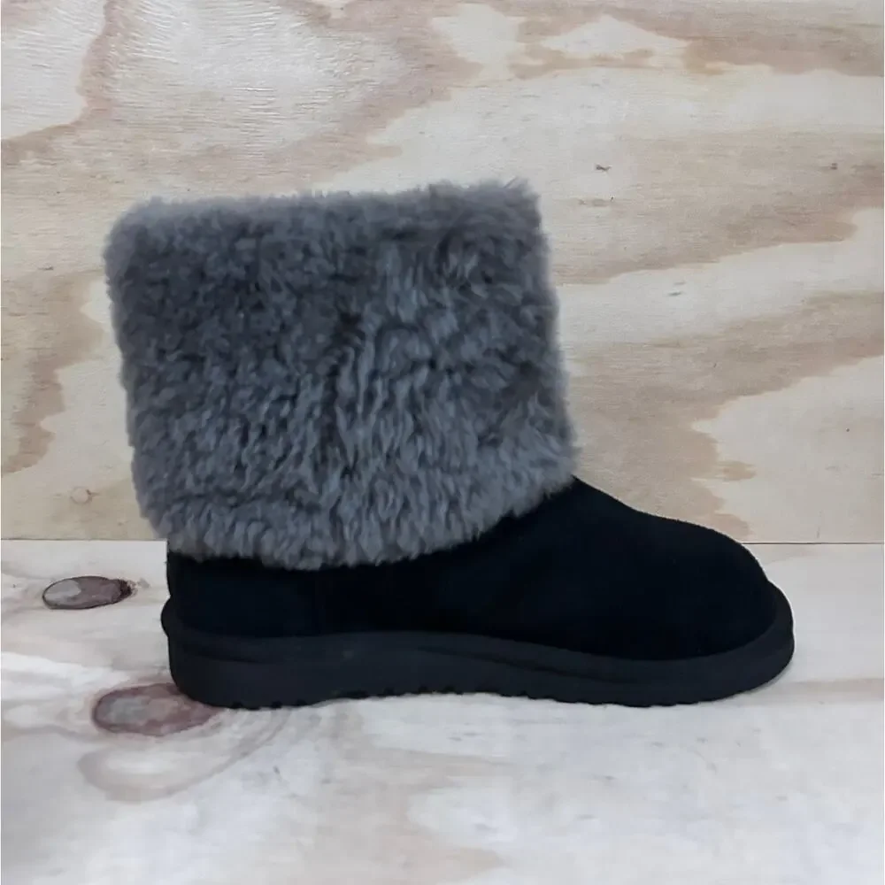 UGG Australia - Ellee - Winter Boots - Black - Kids Big Gril's - 6 -S/N 1001672